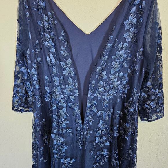 Alex Evenings Floral Embroidered Midi Dress V Neckline Navy Blue  Plus Size 16 - Picture 3 of 12